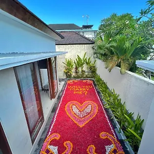 The Sakaye & , Legian Indonésie